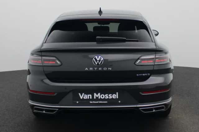 Volkswagen Arteon (2022) thumbnail 5