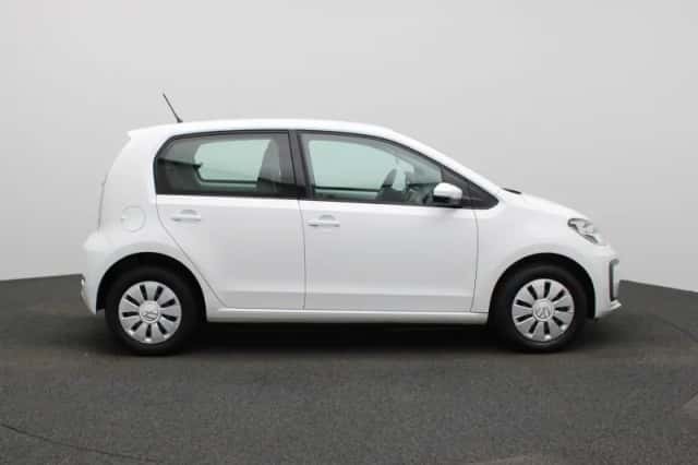 Volkswagen Up! (2021) thumbnail 6