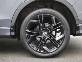 Volkswagen Tiguan (2025) thumbnail 13