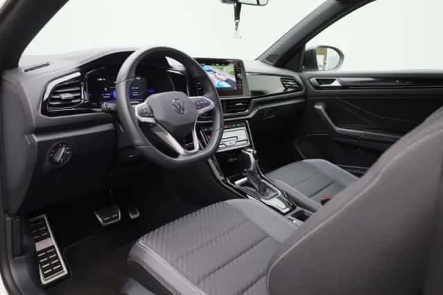 Volkswagen T-Roc (2025) thumbnail 33
