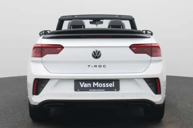 Volkswagen T-Roc (2025) thumbnail 5