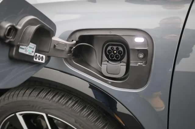 Volkswagen Tiguan (2025) thumbnail 17