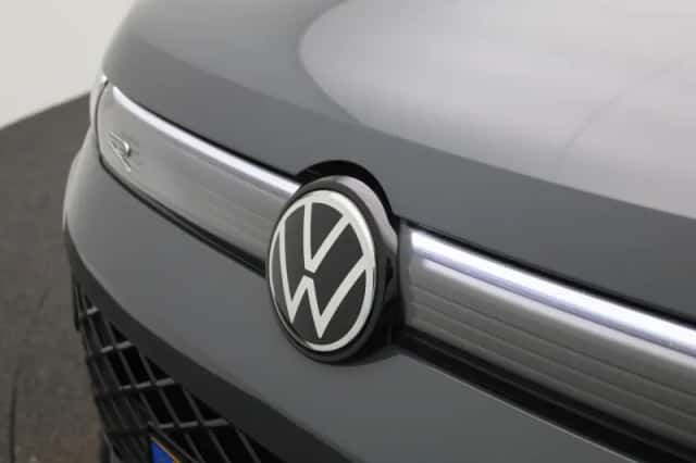 Volkswagen Tiguan (2025) thumbnail 38