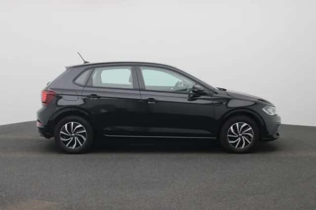 Volkswagen Polo (2023) thumbnail 6