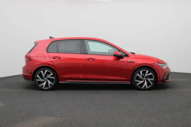 Volkswagen Golf (2021) thumbnail 6