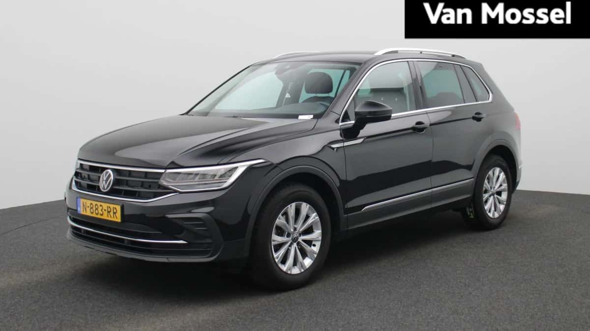 Volkswagen Tiguan (2022) — foto 1