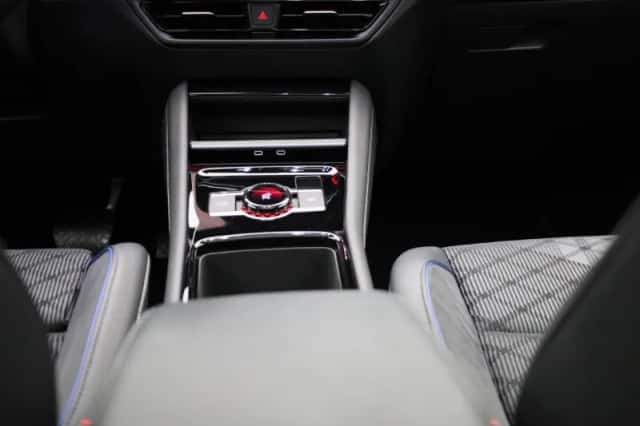 Volkswagen Tayron (2025) thumbnail 10