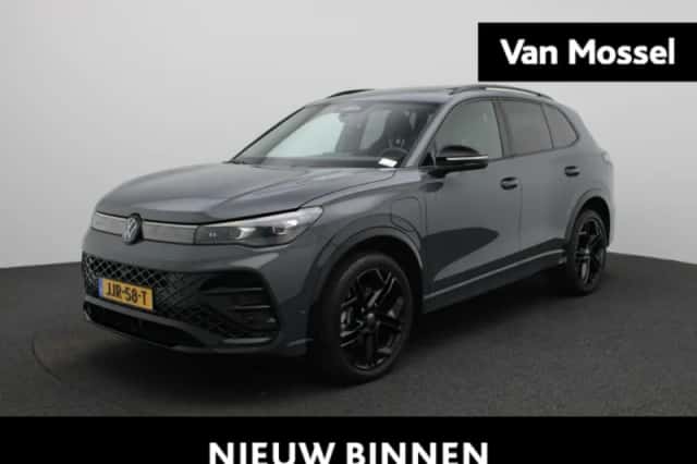 Volkswagen Tiguan (2025) thumbnail 1