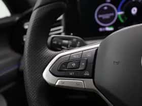 Volkswagen Tiguan (2025) thumbnail 18