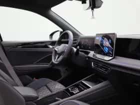 Volkswagen Tiguan (2025) thumbnail 38