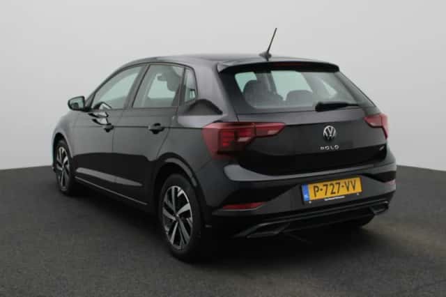 Volkswagen Polo (2022) thumbnail 2