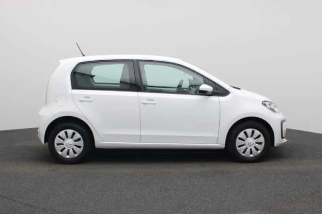 Volkswagen Up! (2021) thumbnail 6