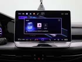 Volkswagen Golf (2025) thumbnail 30