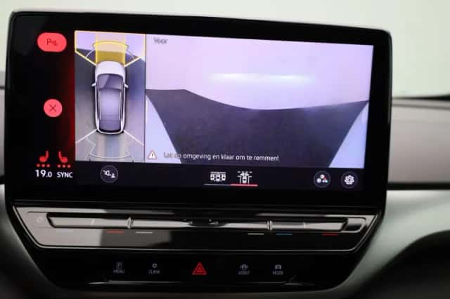 Volkswagen ID.4 (2021) thumbnail 24