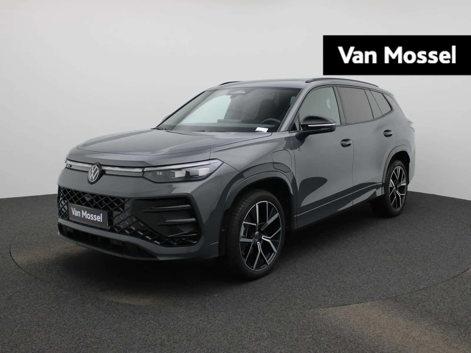 Volkswagen Tayron (2025) — foto 1