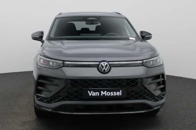 Volkswagen Tayron (2025) thumbnail 3
