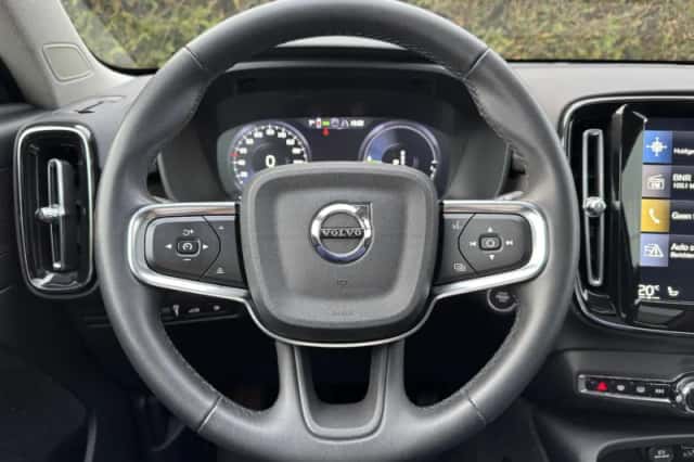 Volvo XC40 (2023) thumbnail 6