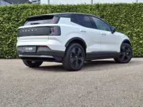 Volvo EX30 (2025) thumbnail 2