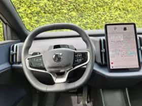 Volvo EX30 (2025) thumbnail 17