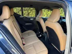 Volvo XC40 (2022) thumbnail 13