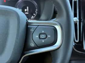 Volvo XC40 (2022) thumbnail 33