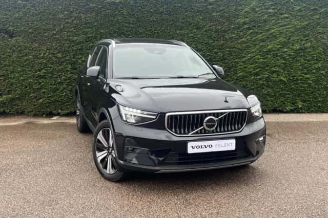 Volvo XC40 (2022) thumbnail 4