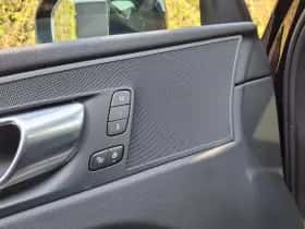 Volvo XC60 (2024) thumbnail 6