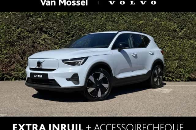 Volvo EX40 (2026) thumbnail 1