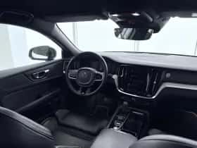 Volvo S60 (2020) thumbnail 3