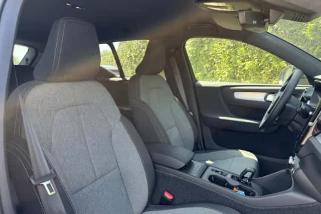 Volvo XC40 (2026) thumbnail 4