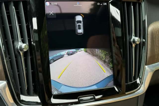 Volvo V90 (2022) thumbnail 5