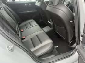 Volvo V60 (2025) thumbnail 5