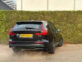 Volvo V60 (2025) thumbnail 2