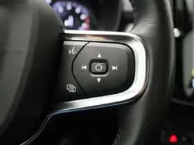 Volvo XC40 (2021) thumbnail 18