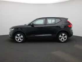Volvo XC40 (2021) thumbnail 4