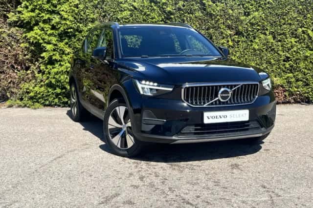 Volvo XC40 (2022) thumbnail 3