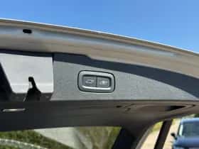 Volvo V60 (2022) thumbnail 12