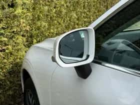 Volvo XC60 (2022) thumbnail 19