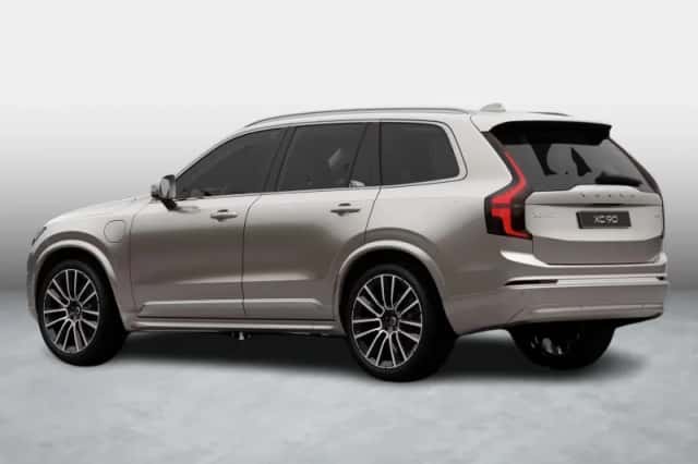 Volvo XC90 (2026) thumbnail 2