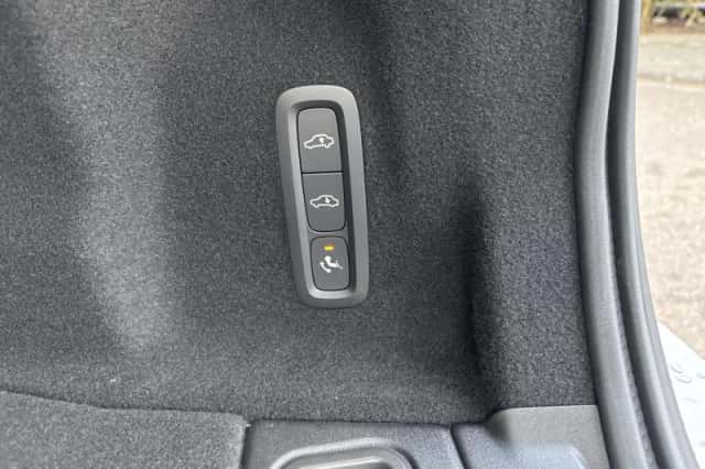 Volvo XC60 (2026) thumbnail 2
