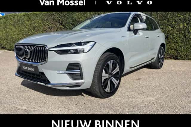 Volvo XC60 (2024) thumbnail 1