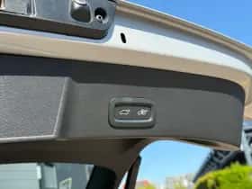 Volvo XC40 (2022) thumbnail 13
