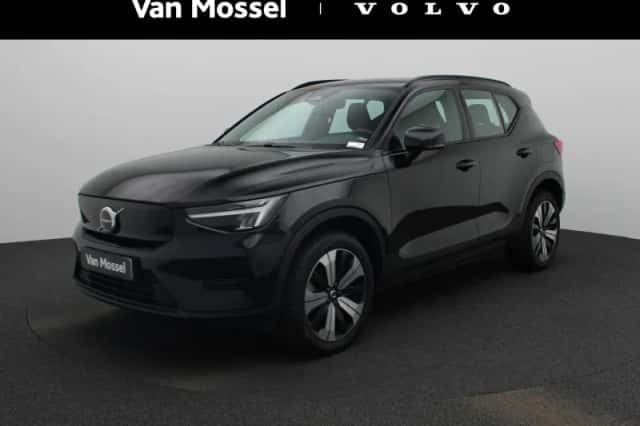 Volvo XC40 (2022) thumbnail 1
