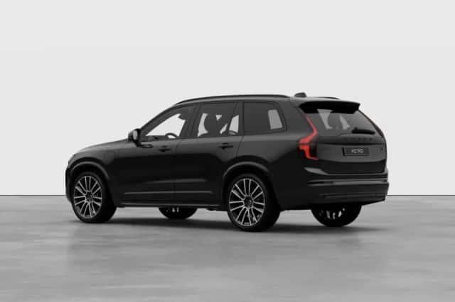 Volvo XC90 (2027) thumbnail 2