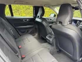 Volvo V60 (2021) thumbnail 23