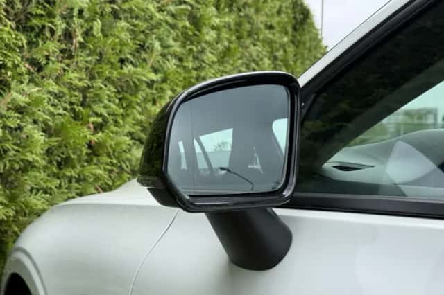 Volvo V60 (2021) thumbnail 4