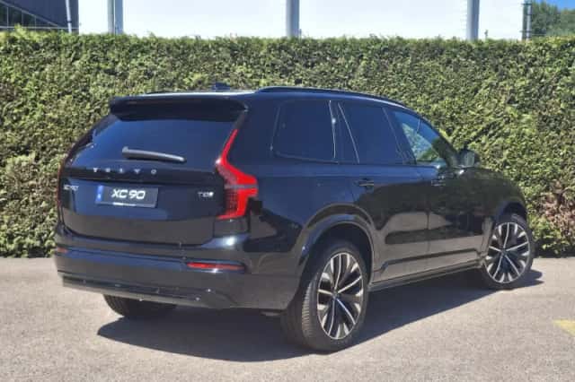 Volvo XC90 (2026) thumbnail 2