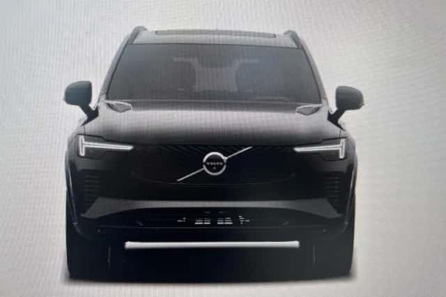 Volvo XC90 (2026) thumbnail 5