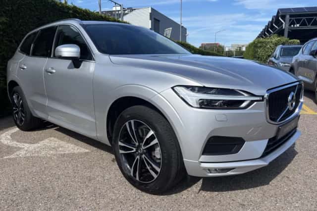 Volvo XC60 (2019) thumbnail 5
