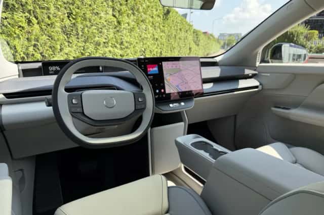 Volvo EX60 (0) thumbnail 3